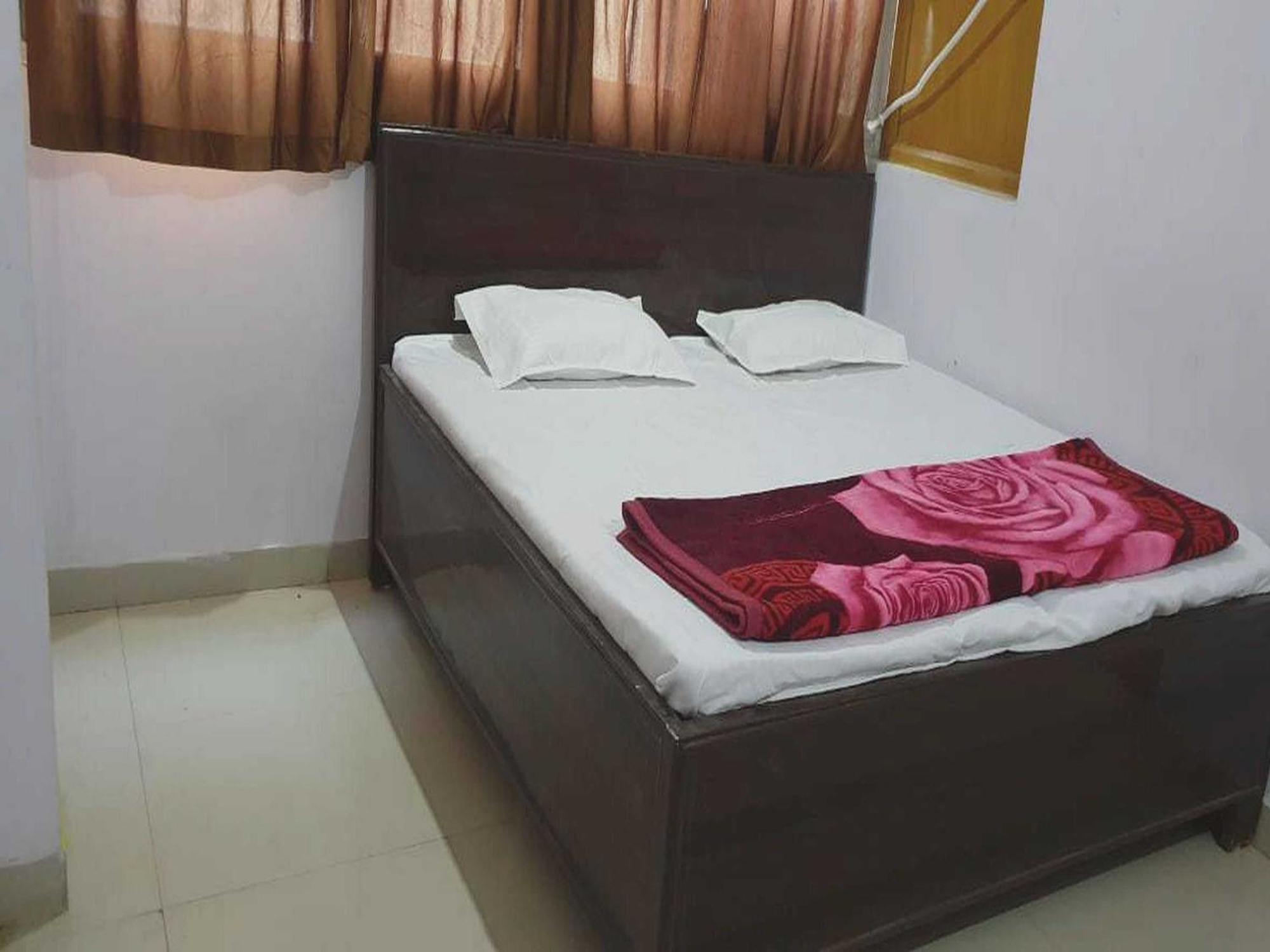 Hotel O Rr Guest House 巴特那 外观 照片